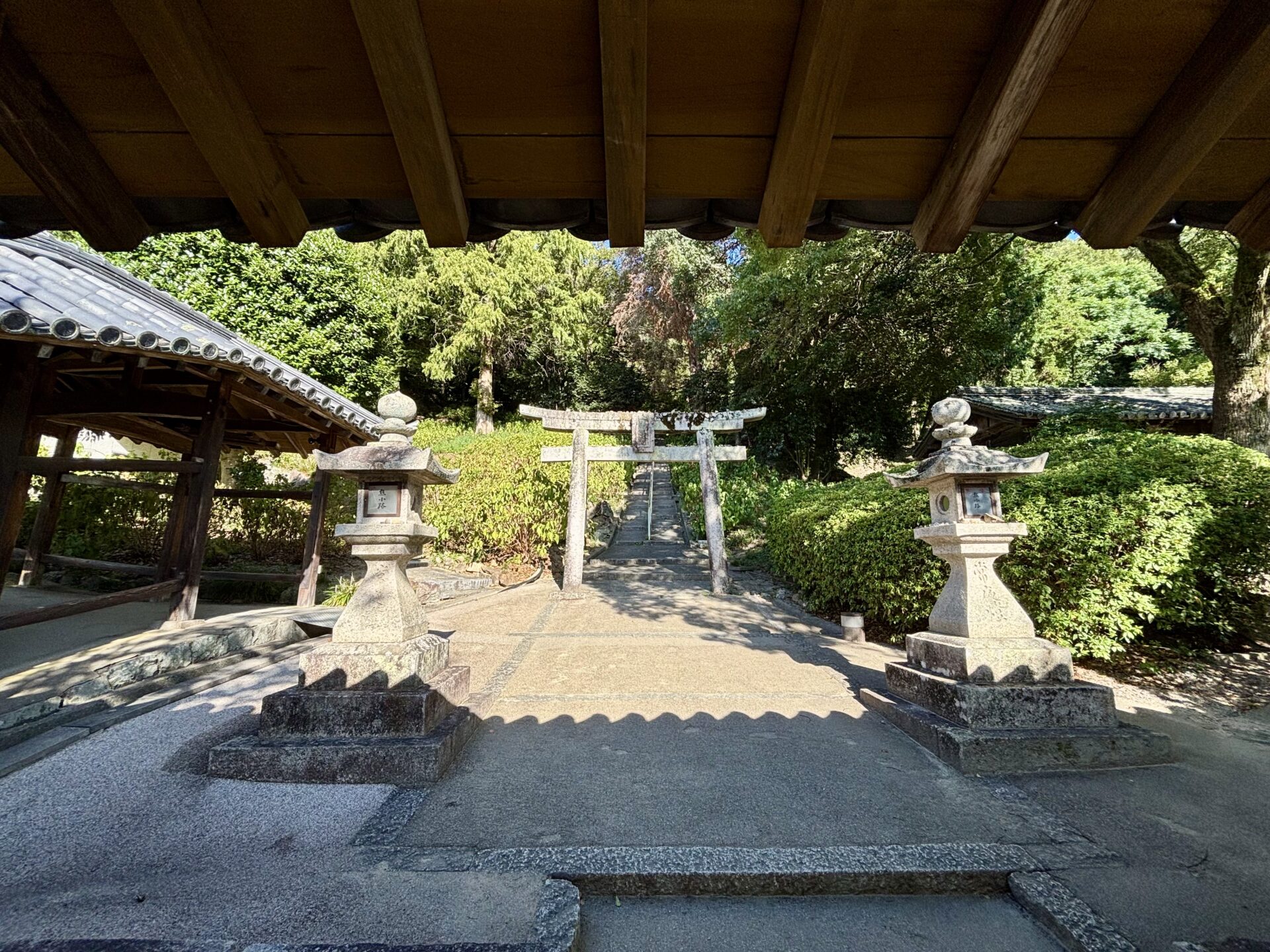 岩山宮