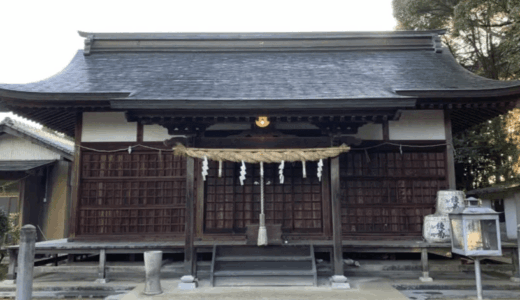 住宅地の中に突如現れる厳かな雰囲気の神社。香川県綾歌郡綾川町の『五社八幡神社』訪問ッ！