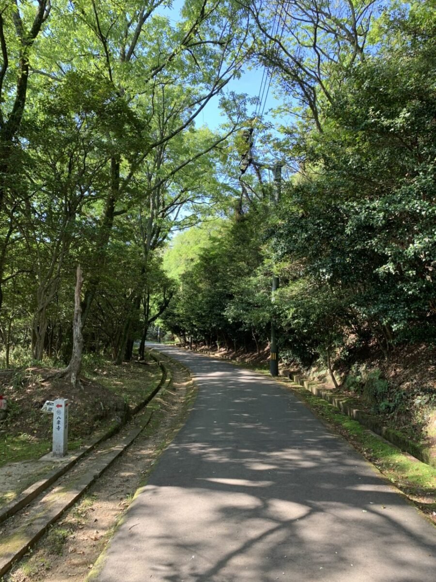城門を目指す山道3