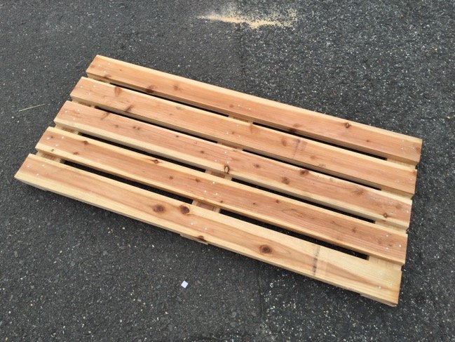 自作したすのこ