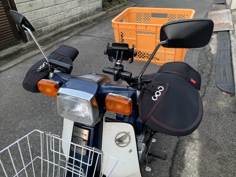 スーパーカブハンドルカバー装着完了