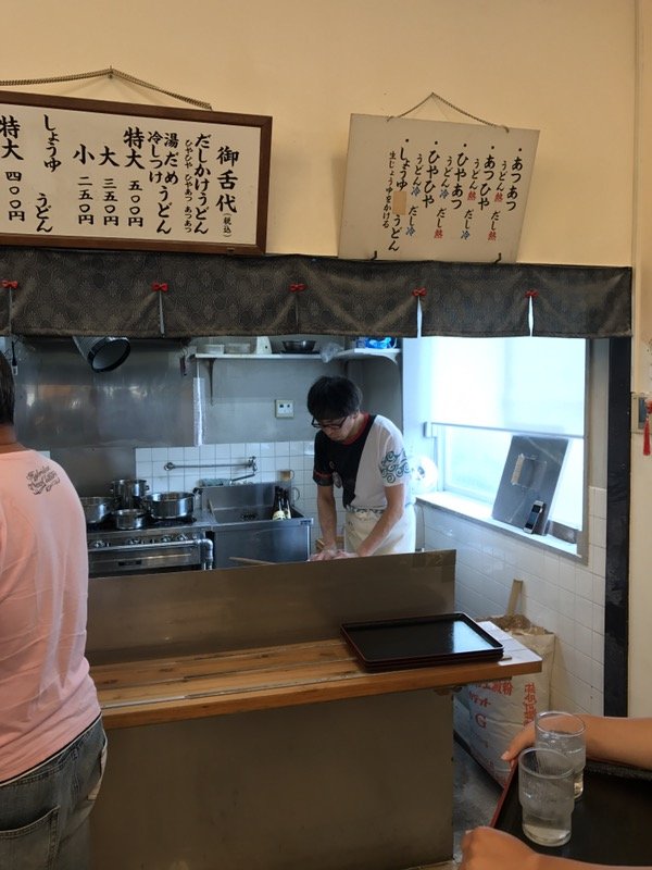 手打ちの職人技とメニュー