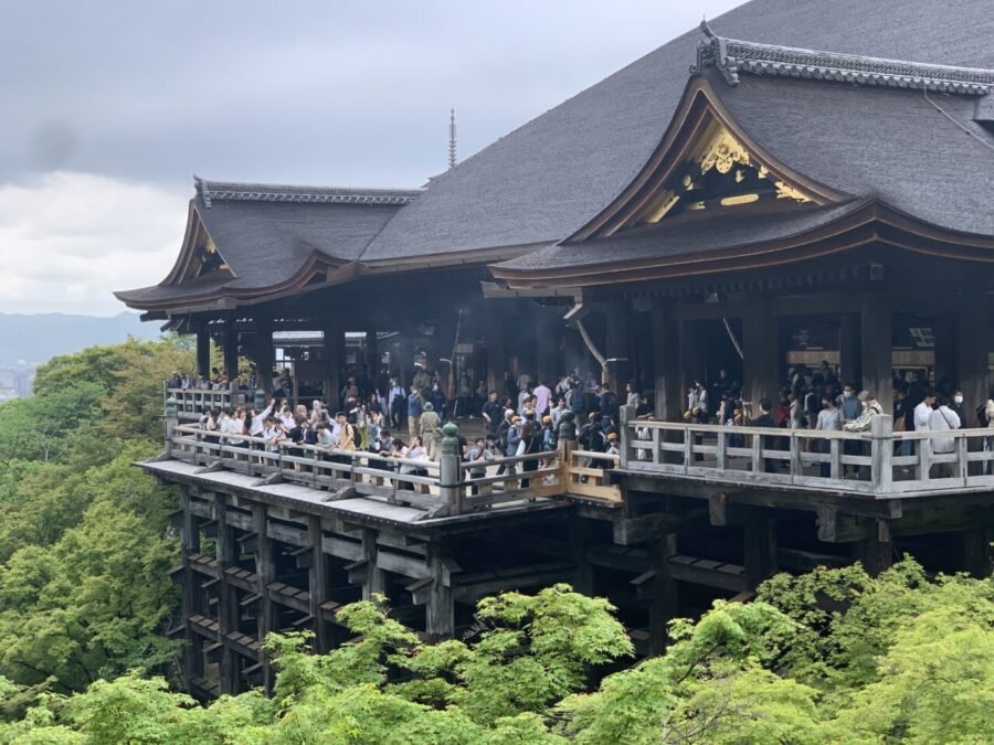 清水の舞台のアップ