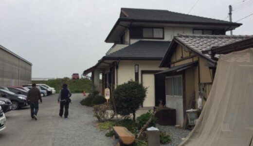 【丸亀市飯山町】伝説の「裏の畑でネギ摘み」案件！？見た目は完全な民家な讃岐うどんの聖地「なかむら」へ突撃！