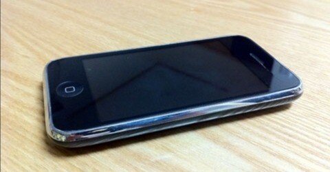 使わなくなった iPhone 3G と Skype でビデオ通話したい